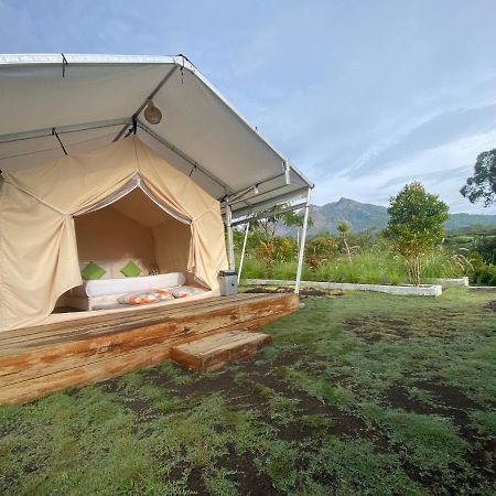 Rejeng Garden Camp Hotel Bangli Exterior photo